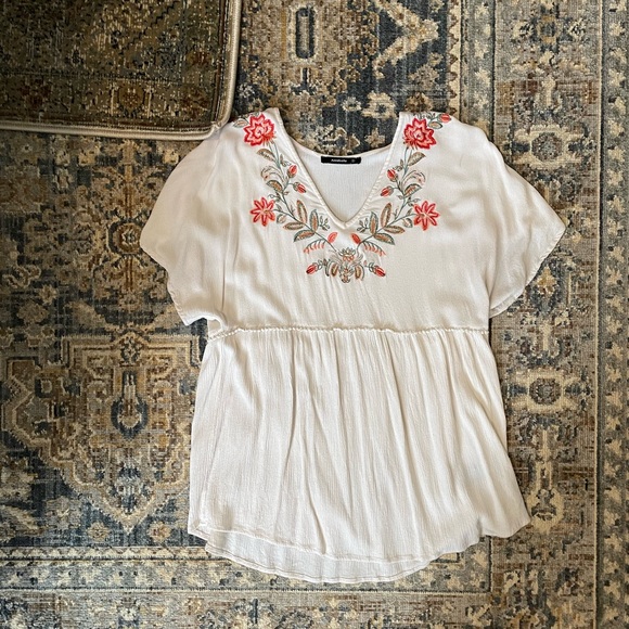 Embroidered top - Picture 3 of 3